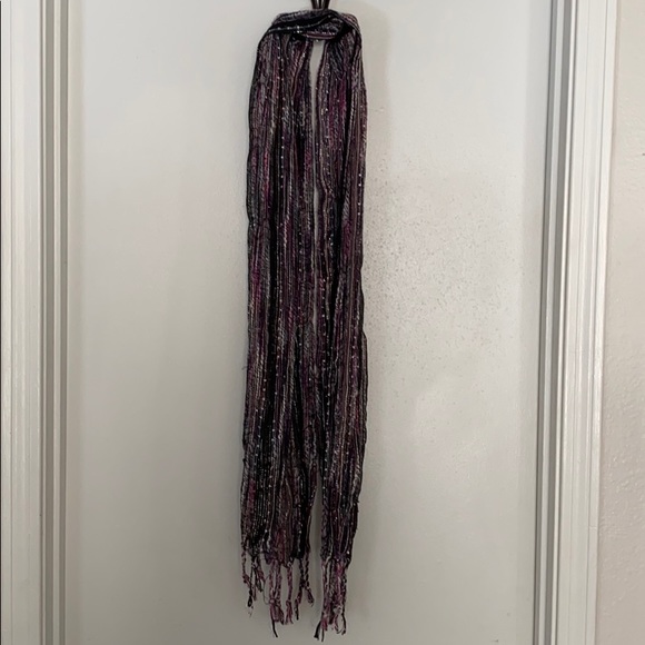 Scarf - Picture 2 of 4